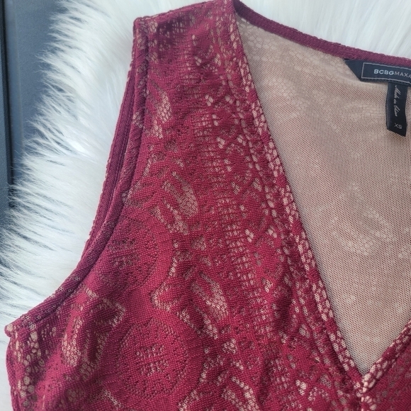 BCBG Avalaon Lace Top XS - Picture 4 of 9